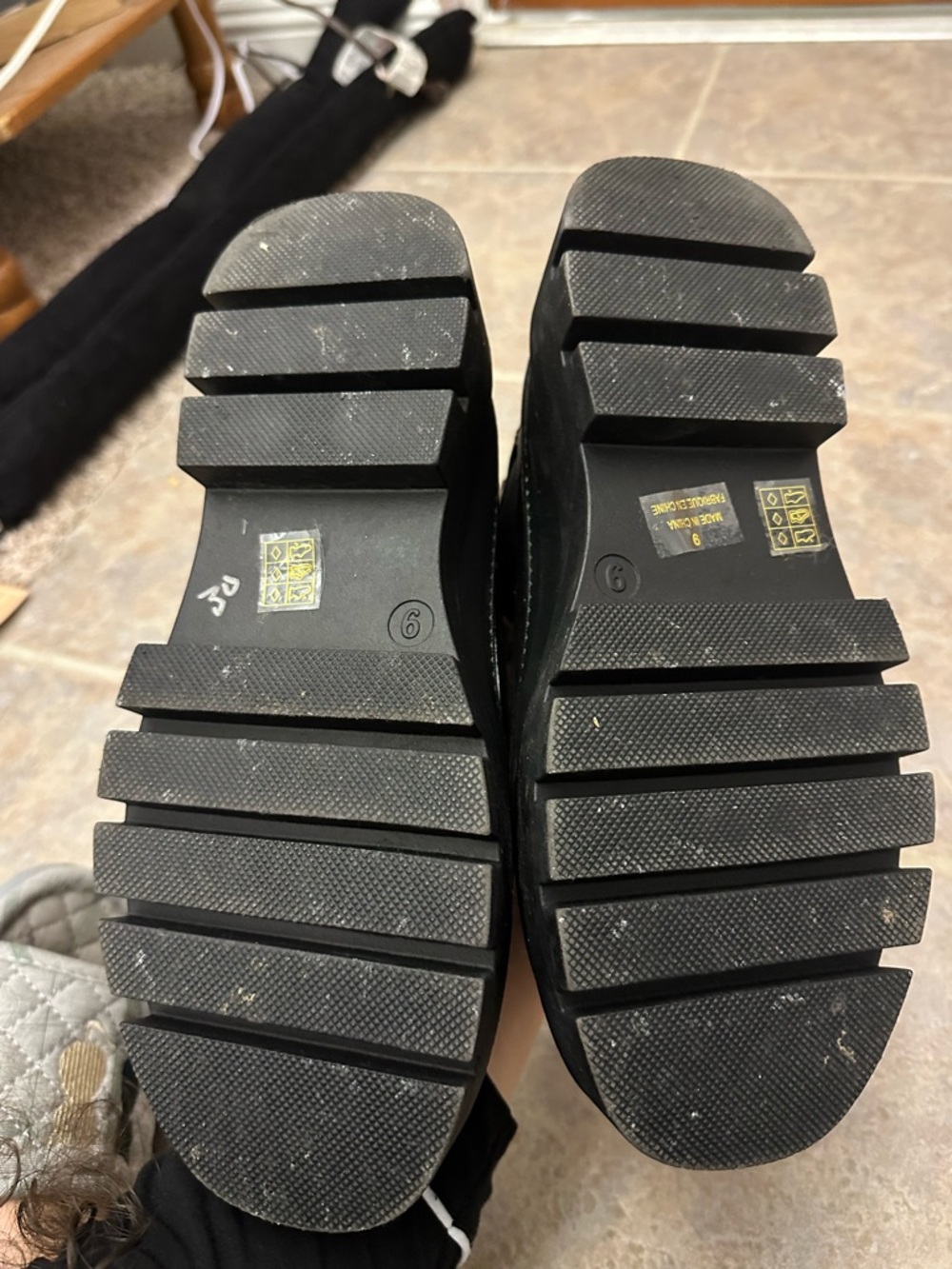 Women’s Black Platform Chelsea Boots - Picture 2 of 2